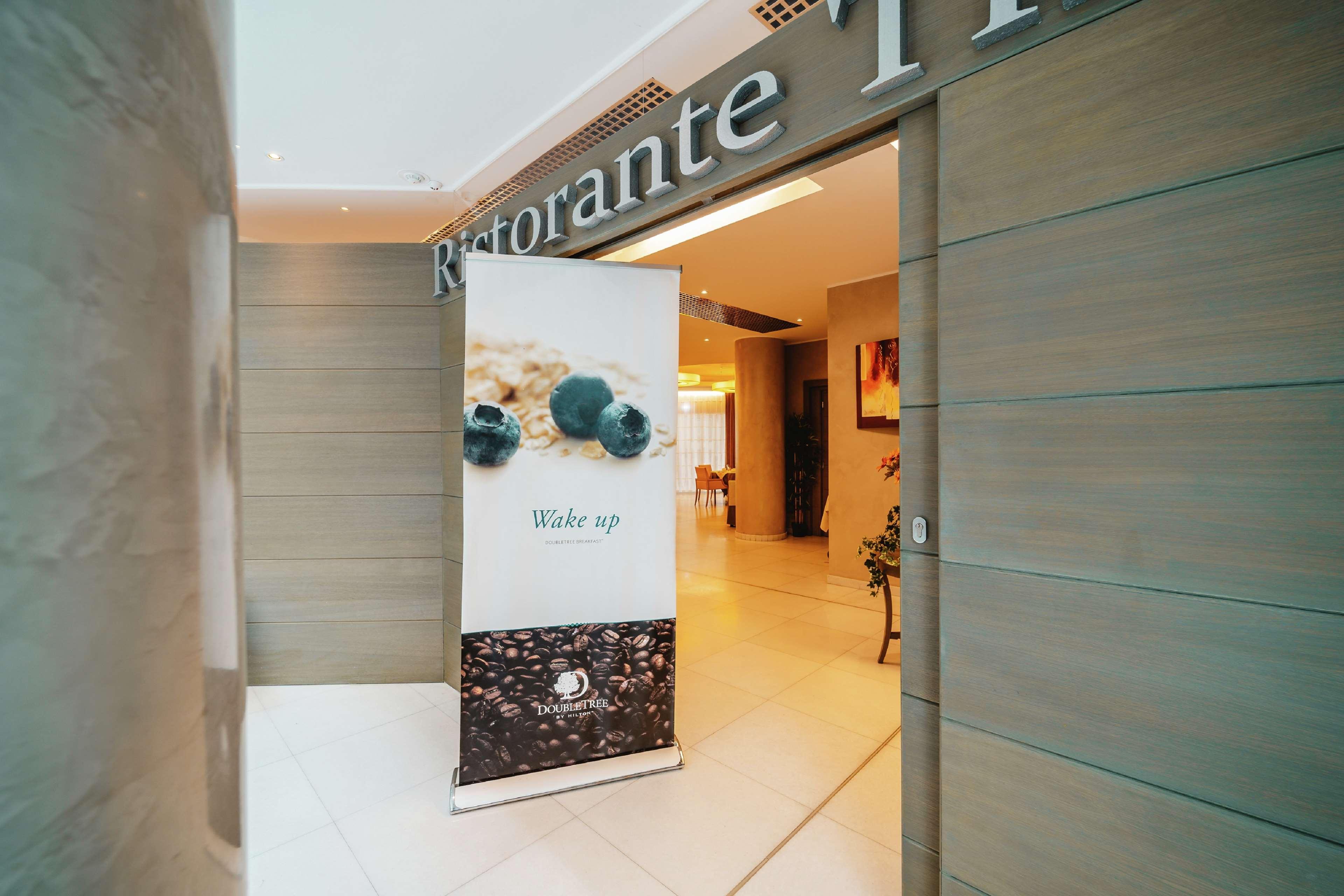 Delta Hotels By Marriott Olbia Sardinia Exterior photo