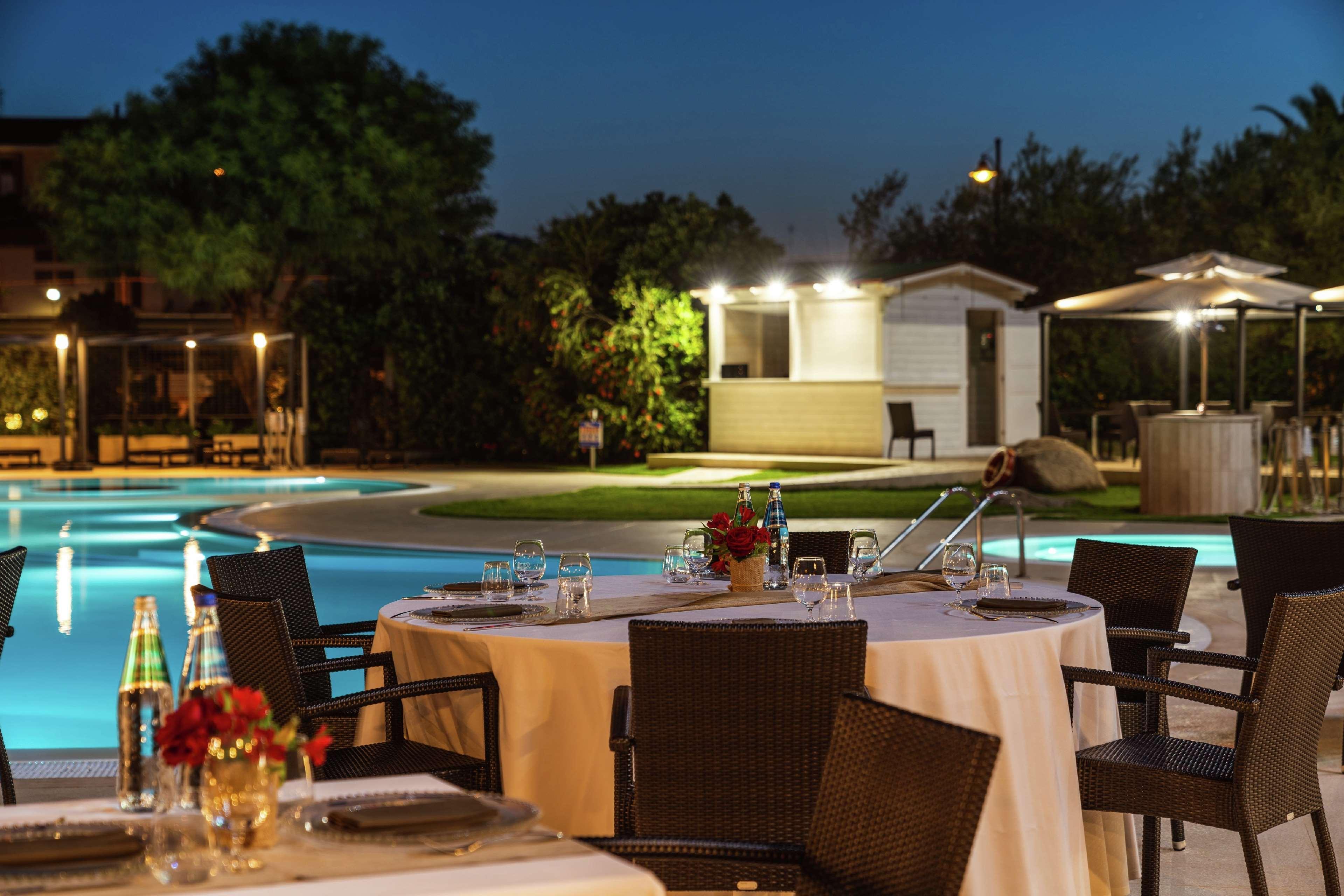 Delta Hotels By Marriott Olbia Sardinia Exterior photo